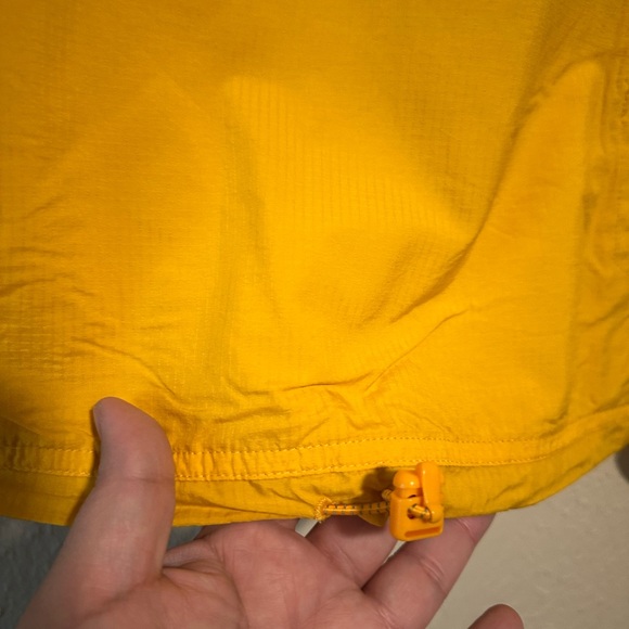 Halfdays Joyner Windbreaker Size XSmall Pullover Snap Pockets Hood Color Zinnia‎ - Picture 8 of 9